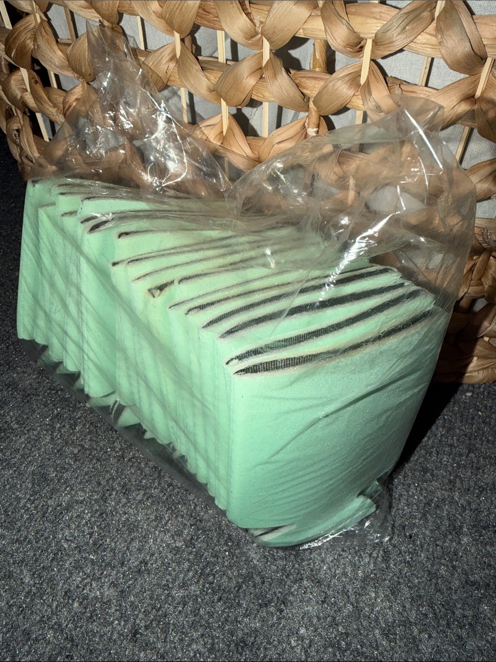 (22) NEW Mint Green CAN COOLERS - Pack of 22